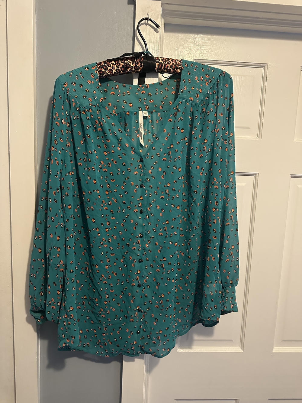 Bellatrix Teal Floral-Print Button-Front Blouse